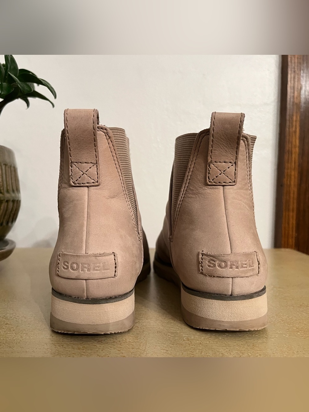 Sorel Tan Suede Leather Harlow Chelsea Boot, 7 - Picture 6 of 11